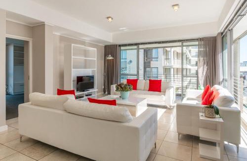 Victoria and Alfred Waterfront Apartment | Harbour Bridge 20E