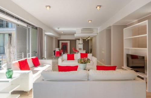 Victoria and Alfred Waterfront Apartment | Harbour Bridge 20E