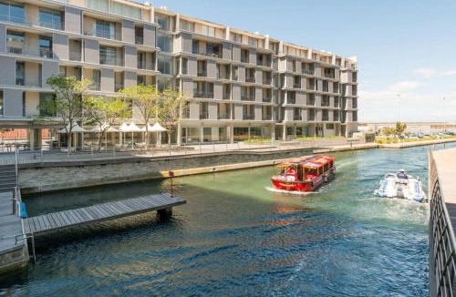 Victoria and Alfred Waterfront Apartment | Harbour Bridge 33C