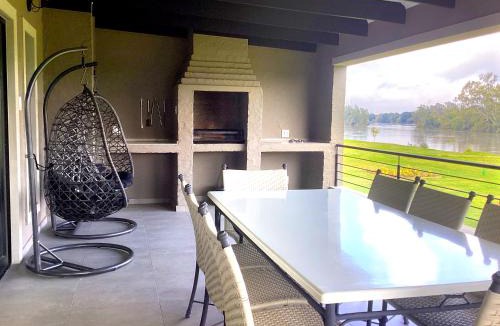 Parys Villa | Harpy Haven
