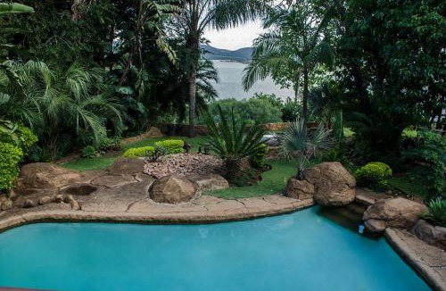 Kosmos House | Hartbeespoortdam Lodge