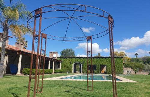 Oudtshoorn House | Hartland Country House Oudtshoorn