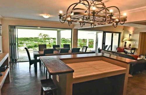 Dwarskersbos Villa | Hemel op Aarde Villa