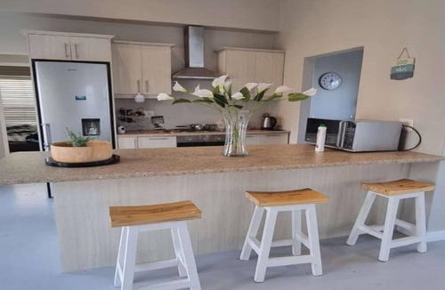 Vermont House | Hermanus, 3 bed self-catering house close to the beach.
