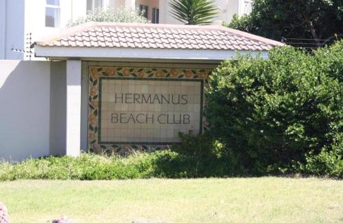 Hermanus Resort | Hermanus Beach Club - St Tides House 19