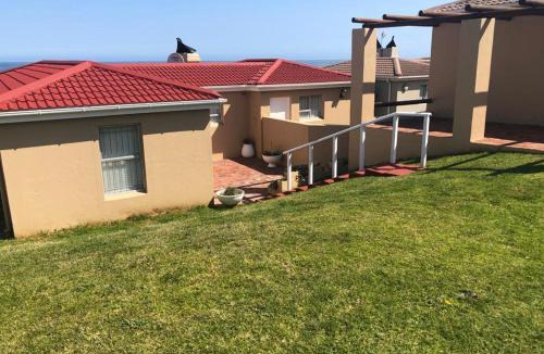 Hermanus Resort | Hermanus Beach Club - St Tides House 19