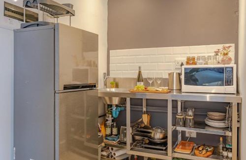 Kareeberg Apartment | Hermanus Waterfront Boho Studio Apartment, Whale Coast Hideaway