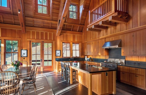 Yorkville House | High Rock Ranch | The Luxury Private Estate in Yorkville