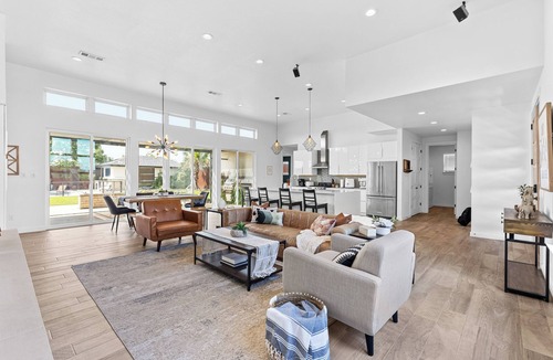 Liberty Hill House | Hill Country getaway with upscale finishes, 4BR/2BA, pool, spa & outdoor kitchen. Relax in 2,342 sq ft of comfort, enjoy family-friendly amenities, and explore nearby wineries, breweries & Texas Hill Country gems.