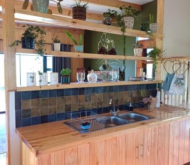 Knysna Villa | Hillside Hideaway Cabin