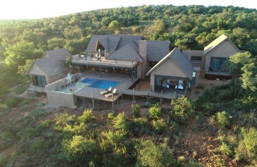 Bela-Bela Cabin | Hillside lodge