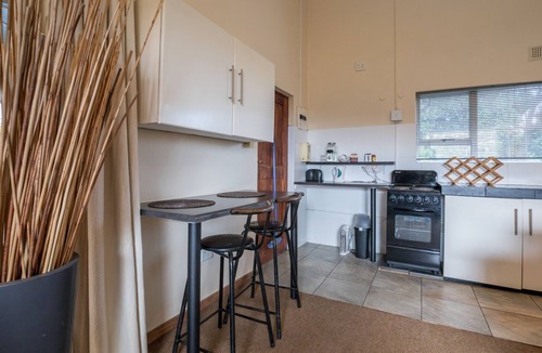 Meer En See House | Hillton Manor Guest House