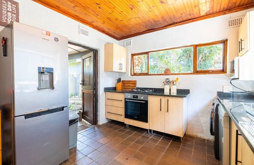 Umdloti House | Hilltop Hideaway