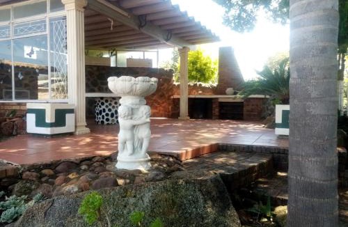Klerksdorp Apartment | Hilltop town view