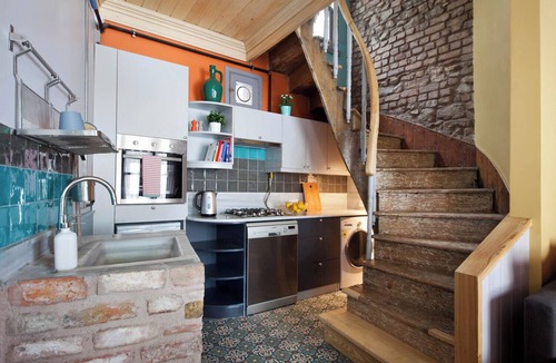 Istanbul City Center House | Historical Town House in the Old City