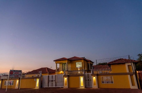 Northam House | Hlulani Guest House