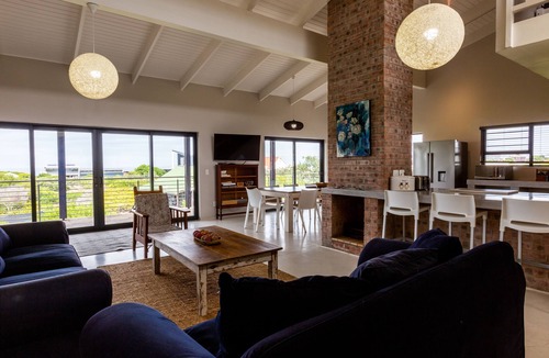 Saint Francis Bay House | Hobbs Haven