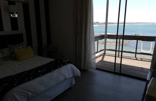 Saldanha Hotel | Hoedjiesbaai Hotel
