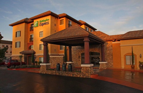 El Dorado Hills Hotel | Holiday Inn Express & Suites El Dorado Hills by IHG