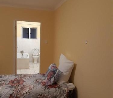 Pinetown Apartment | holzner 52