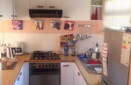 Bloubergstrand Apartment | Home away from Home.Relax and Enjoy