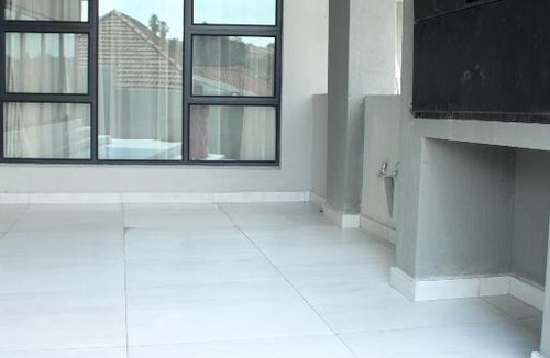 Greater Johannesburg Metropolitan Area Apartment | Home Away From Home