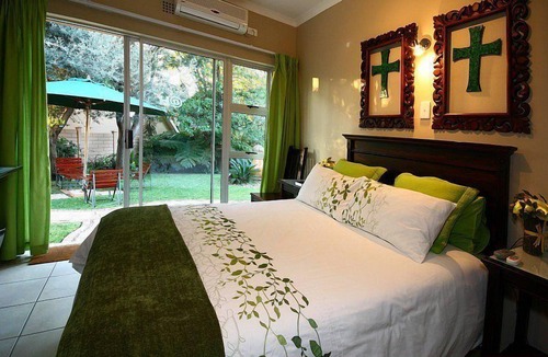 Rustenburg House | Home Guesthouse