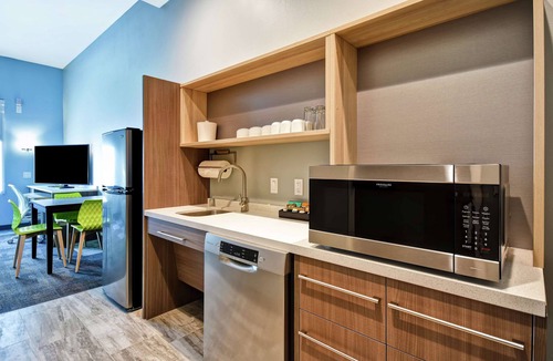 The East Side Hotel | Home2 Suites by Hilton San Francisco Airport North