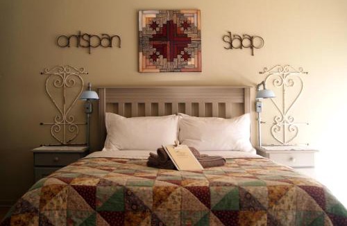 Vaalpark House | Homestead Guesthouse and Coffee Shoppe