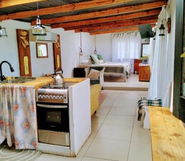 Mbombela Apartment | HomeSweetHome: Cozy Tiny