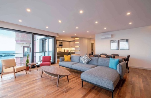 Bakırkoy Apartment | Homie Suites | Bakırköy | Panoramic Sea View #BA5