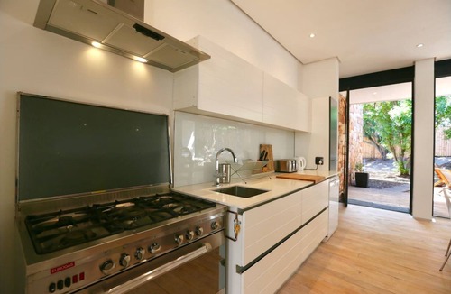 Noordhoek House | Hoptoad House on Dunedin Ave, Noordhoek, Cape Town