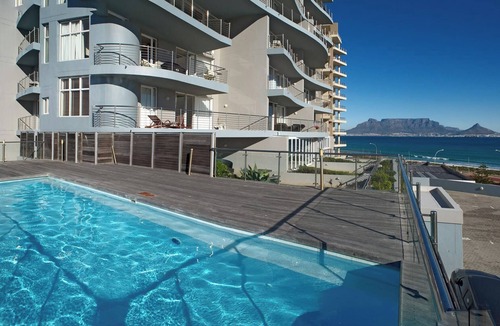 Bloubergstrand Apartment | Horizon Bay 1603 Beachfront Beauty by HMH