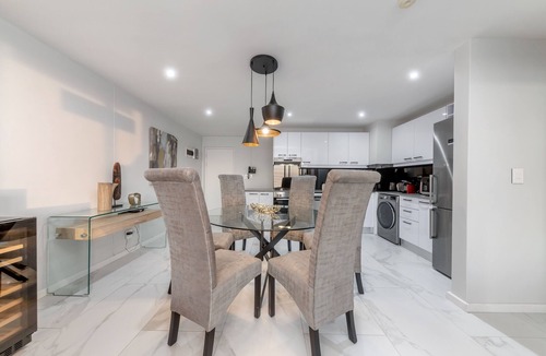 Bloubergstrand Apartment | Horizon Bay 502, Blouberg by HMH