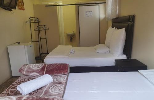 Rustenburg House | Host Hub Day & Night Accommodation