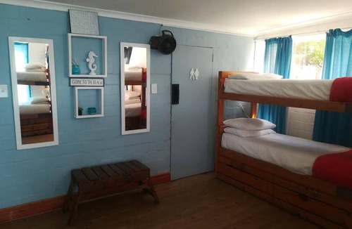 Bloubergstrand Hostel | Hostel ∙ 8 guests