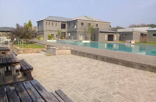 Tzaneen Hotel | Hotel ∙ 2 guests