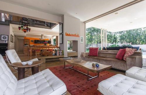 Houghton Estate House | Houghton Place