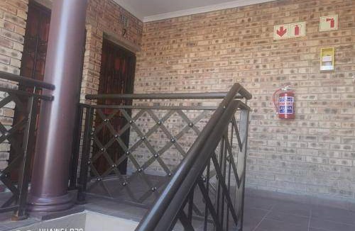 Greater Johannesburg Metropolitan Area House | House ∙ 1 bedroom ∙ 2 guests