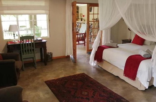 Hoedspruit House | House ∙ 127 guests