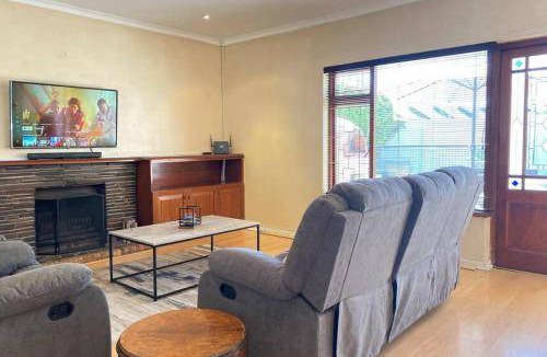 Plumstead House | House ∙ 3 bedrooms ∙ 6 guests