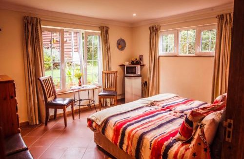 Haenertsburg Bed & Breakfast | House of Art