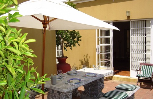 Tulbagh House | House with 3 double rooms en-suite