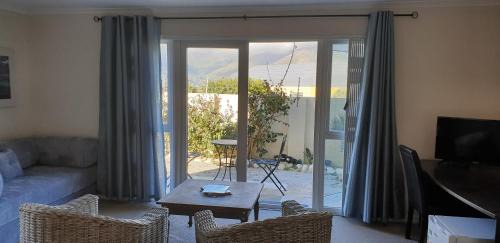 Hout Bay House | Hout Bay Breeze Guest House