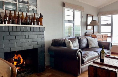 Franskraal House | Houtgerus