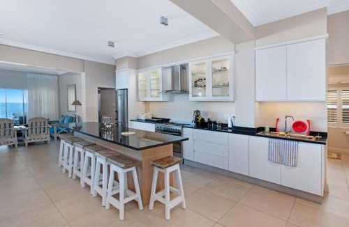 Umhlali Beach Apartment | Howela Beach House
