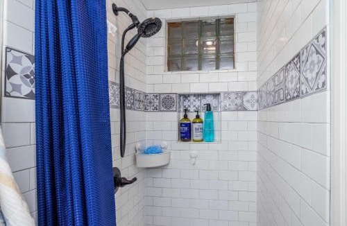 Excelsior House | Huh's Lodge