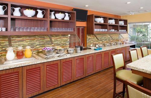 Belmont Hotel | Hyatt House Belmont Redwood Shores