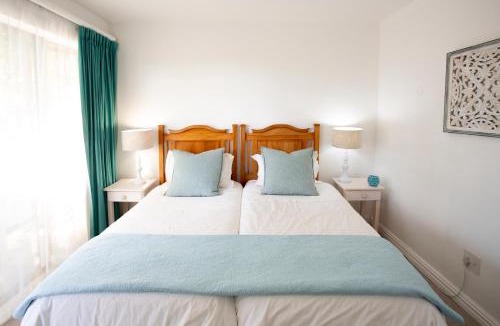 Saint Francis Bay Bed & Breakfast | i-LOLLO Bed & Breakfast at the River Mouth