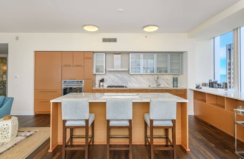 South Beach Condo | Iconic SF Views | Sky-High Luxury 3BR